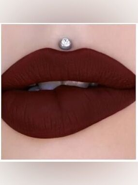 JEFFREE STAR VELOUR LIQUID LIPSTICK~ UNICORN BLOOD
